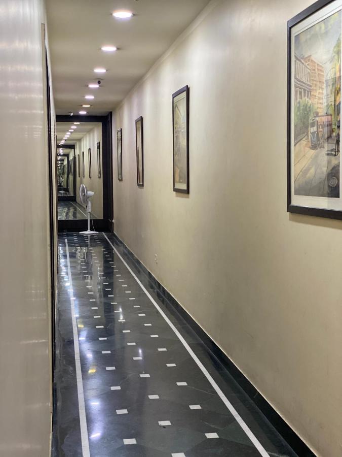 Shivam Hotels Calcutta Buitenkant foto